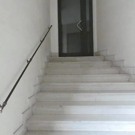 Apartment Ilgattosuruotefinalligure
